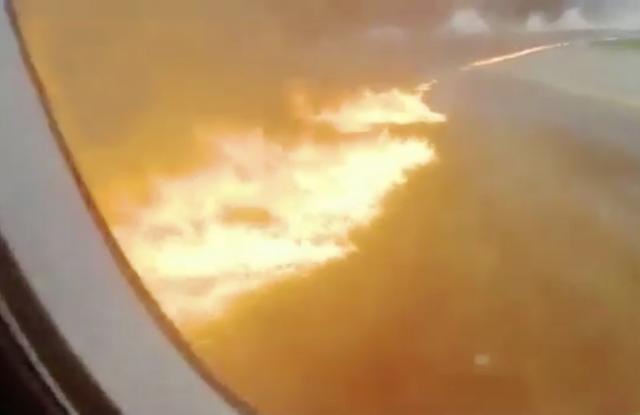 Между небом и огнем: что привело к авиакатастрофе в Шереметьево Между небом и огнем: что привело к авиакатастрофе в Шереметьево Авиация