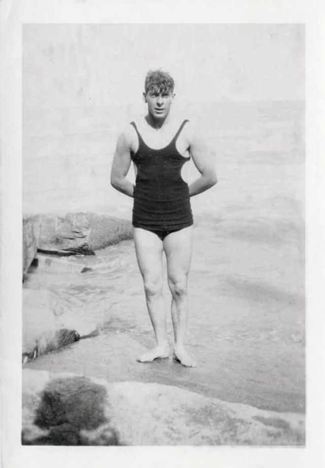 Мужские купальники начала 20-го века: один из самых ужасных костюмов всех времен костюм, купальники, мода, мужчины, одежда, плавки, ретро