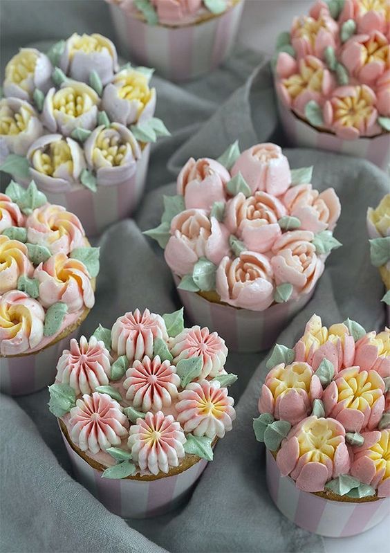 Букеты из пирожных капкейков: 30 оригинальных идей подарков! выпечка,идеи и вдохновение