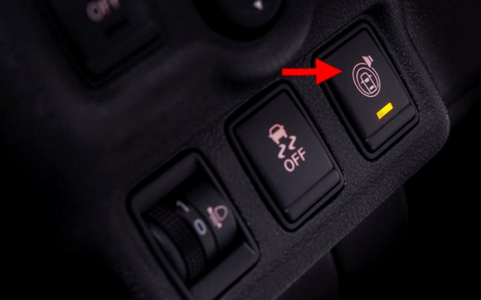 Малоизвестные кнопки, которые можно найти в салоне автомобиля автомобили,водители,ремонт автомобилей