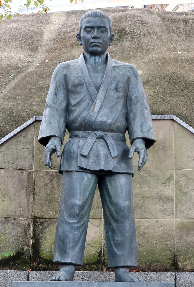 Памятник Сиро Сайго в Японии.