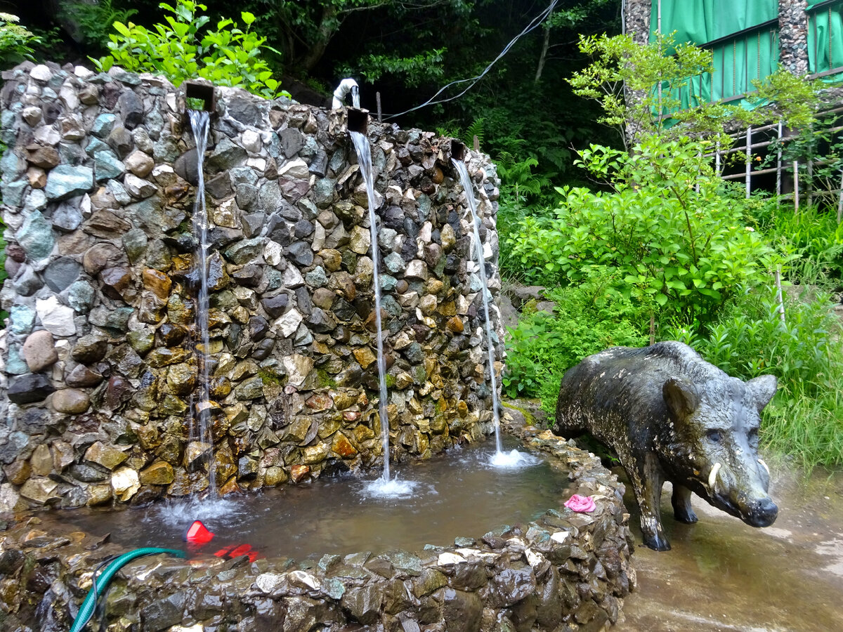 Акармарский водопад. Восточная Абхазия Акармарский водопад. Восточная Абхазия