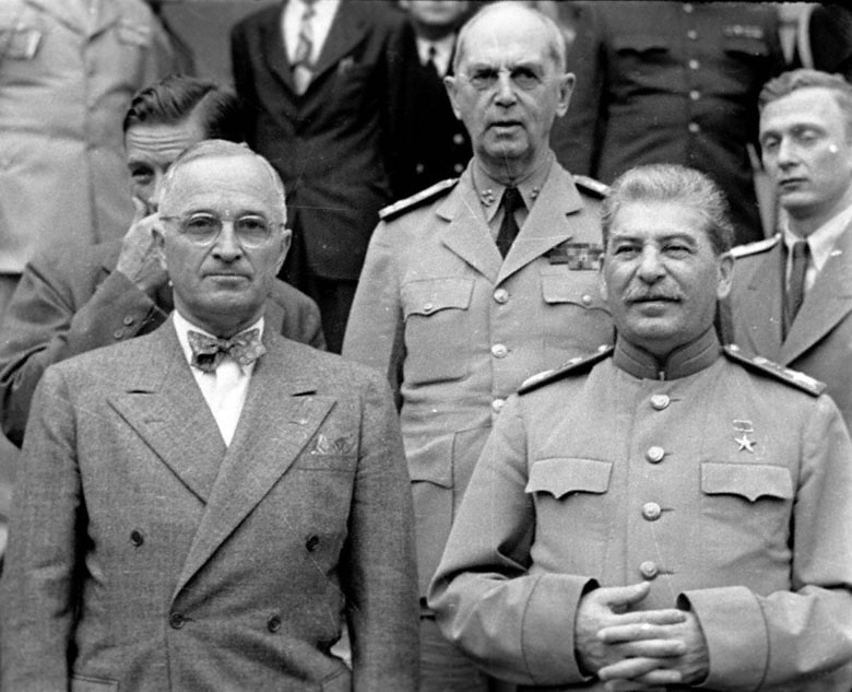 Как Сталин Трумэна переиграл Как Сталин Трумэна переиграл
