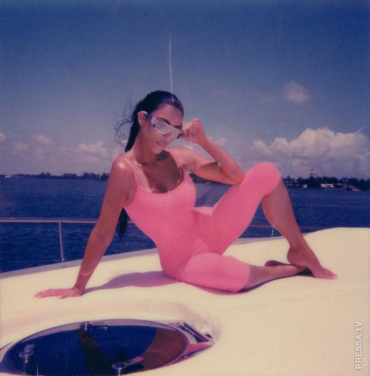 Очередная модная провокационная поза, захватившая Instagram Очередная модная провокационная поза, захватившая Instagram