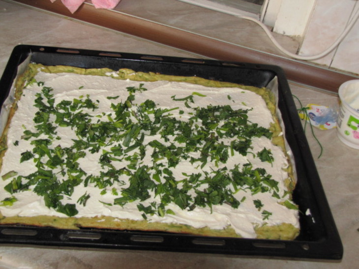 кабачковый рулет с творожным сыром. рулеты из цукини. кабачки с творожным сыром. кабачковый рулет с сыром. рулетики из кабачков с сыром и чесноком.