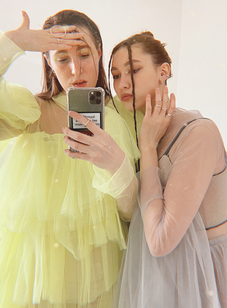 От босоножек для Кейт Мосс до сникеров авторства мужа Кьяры Ферраньи: дайджест fashion-новостей недели От босоножек для Кейт Мосс до сникеров авторства мужа Кьяры Ферраньи: дайджест fashion-новостей недели Мода,Новости моды