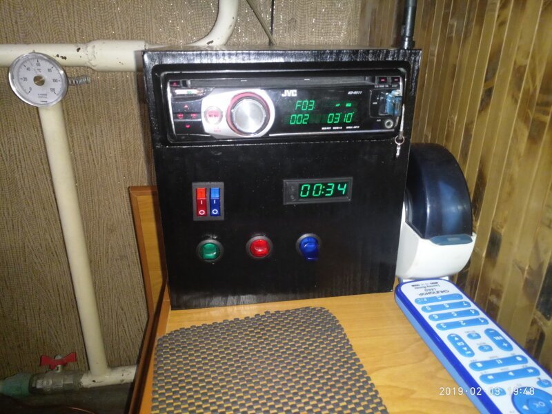 Самодельный корпус для автомагнитолы Самодельный корпус для автомагнитолы