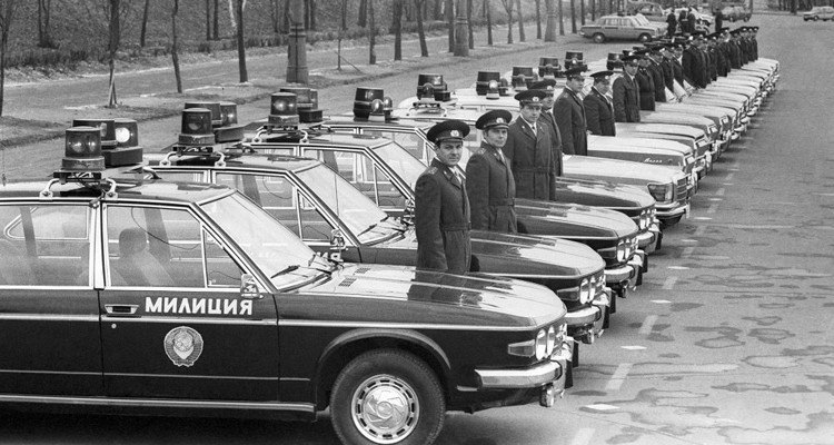 Красная книга: редкие автомобили на дорогах советской Москвы автомобиль,ретро