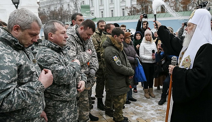 Филарет в Раде призвал давить УПЦ МП за недостаточную лояльность к карательной операции на Донбассе