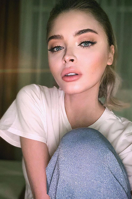 Алена Шишкова снова стала блондинкой Алена Шишкова снова стала блондинкой Было/Стало