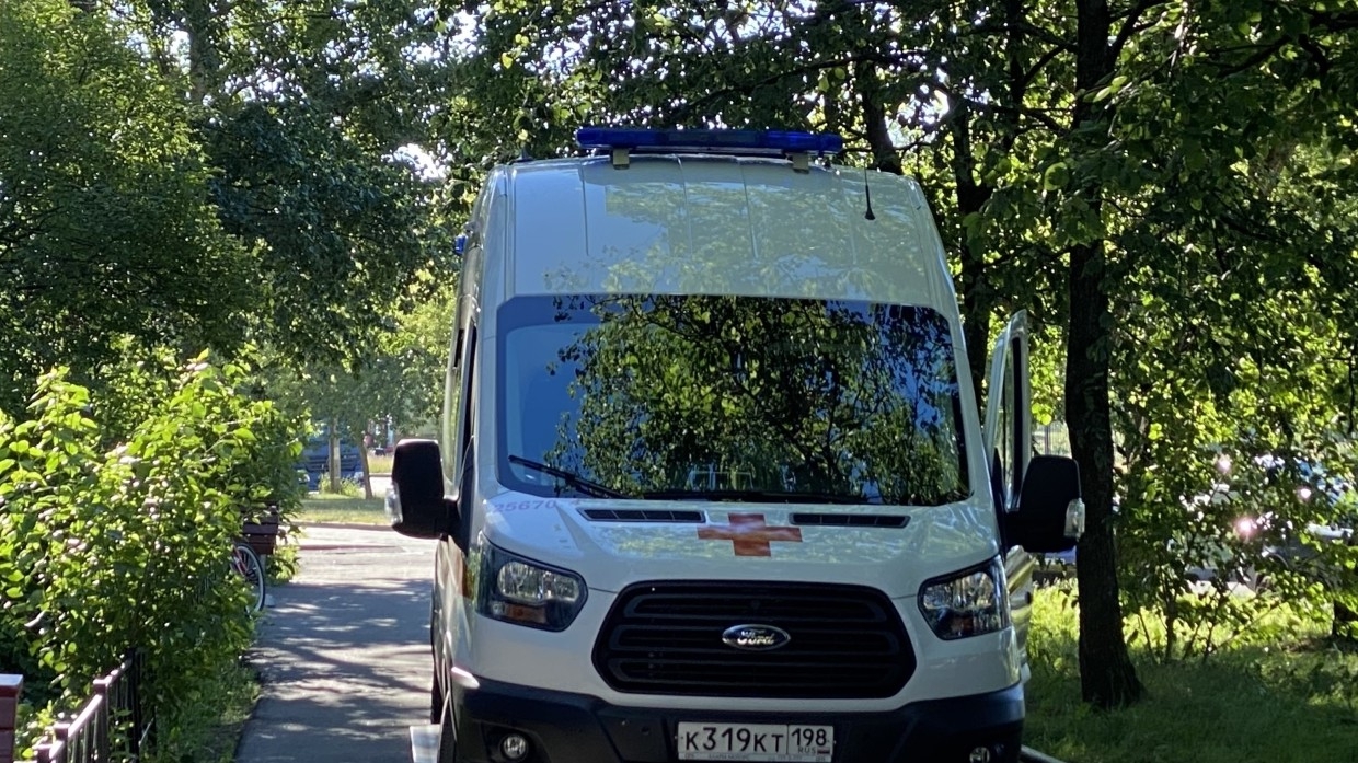 Наркоман впал в кому возле петербургской гостиницы Наркоман впал в кому возле петербургской гостиницы Происшествия