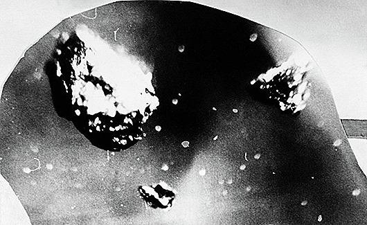 Тунгусский метеорит:  загадок все больше взрыва, ученые, озеро, взрыв, метеорита, озера, Сибири, равный, загадкой, атмосферу, километрах, остается, километров, попрежнему, комета, очень, исследователи, Европе, явления, Землей
