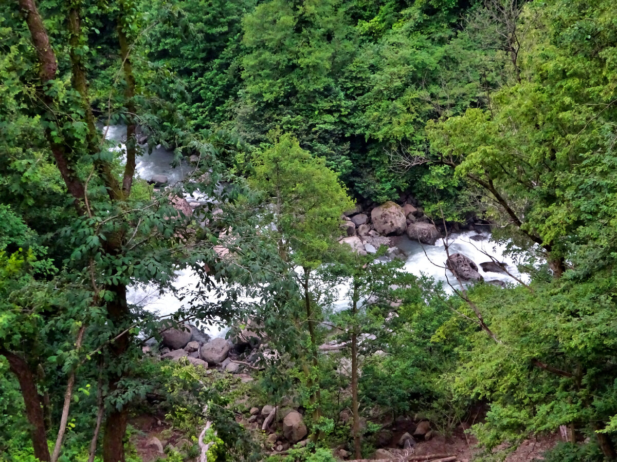 Акармарский водопад. Восточная Абхазия Акармарский водопад. Восточная Абхазия