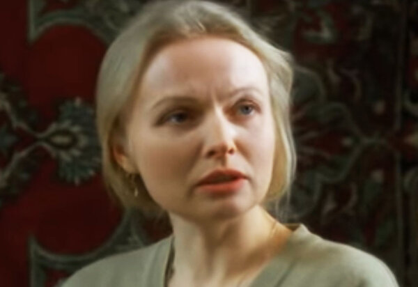 кадр из фильма «Д.Д.Д. Досье детектива Дубровского», 1999 год