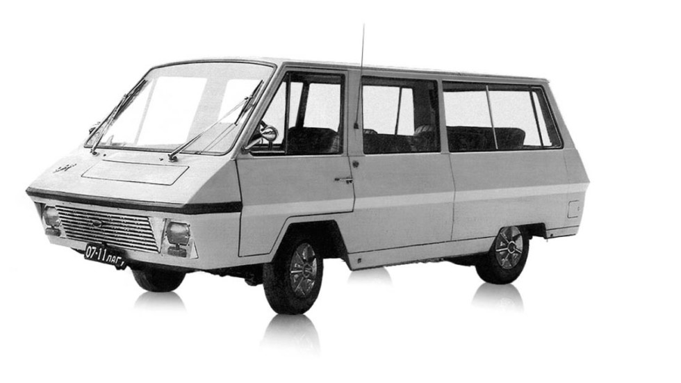 Олимпиада-80, дизайн от Bertone и незаслуженный Знак Качества: мифы и факты о РАФ-2203 авто,автомобили