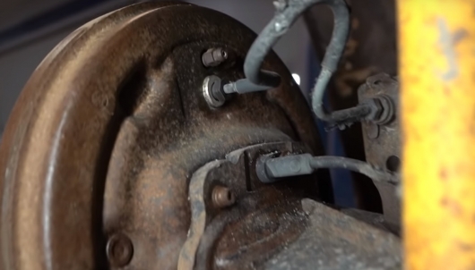 Как отключить любую электронную систему на любом автомобиле? Как отключить любую электронную систему на любом автомобиле? автомобили,советы