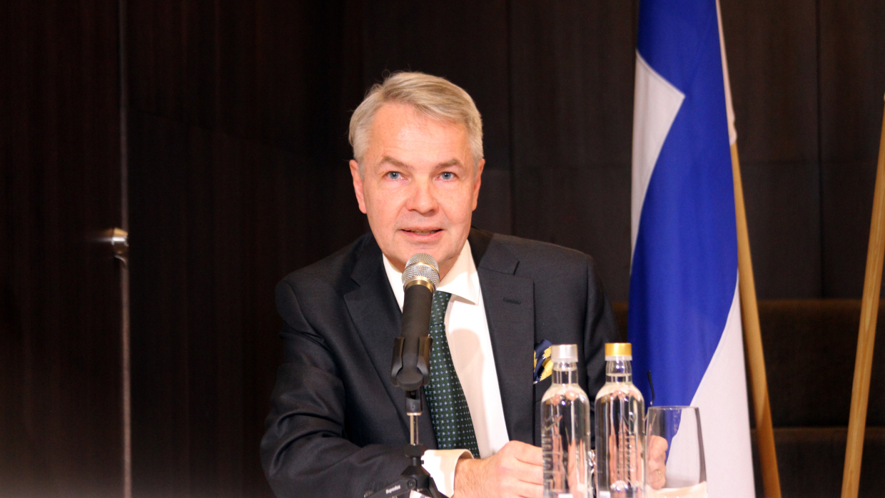 Финляндия, используя Резника и Вишневского, хочет дестабилизировать ситуацию в России