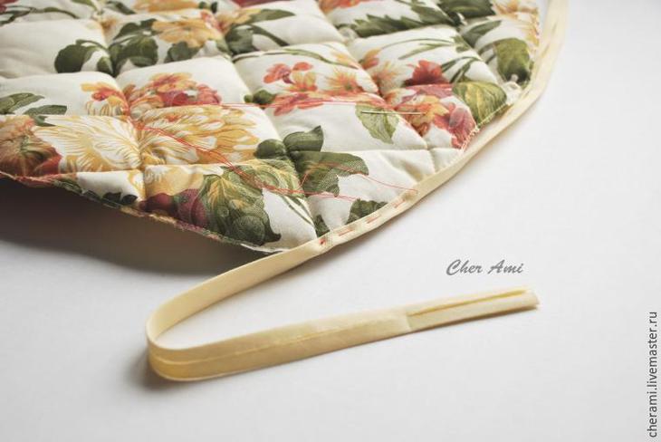 Шьем подушку-сидушку на стул за 2 часа Шьем подушку-сидушку на стул за 2 часа Подушка-сидушка,рукоделие,своими руками