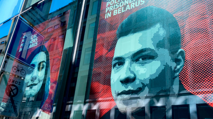 ПОПЫТАЛИ И ОТПУСТИЛИ: ПРОТАСЕВИЧ БУДЕТ СТРАДАТЬ ДОМА