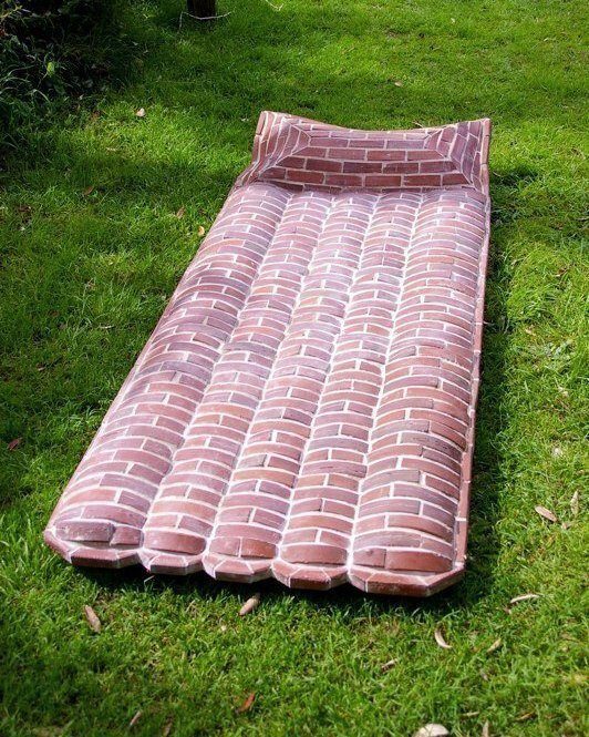 Вы мне, конечно же, не поверите, но это всё - обычные кирпичи Вы мне, конечно же, не поверите, но это всё - обычные кирпичи