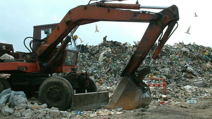 "Стригут" с мусоровозов, бьют по рукам": Иваткина раскрыла схему обогащения за счёт отходов "узкой группы лиц"