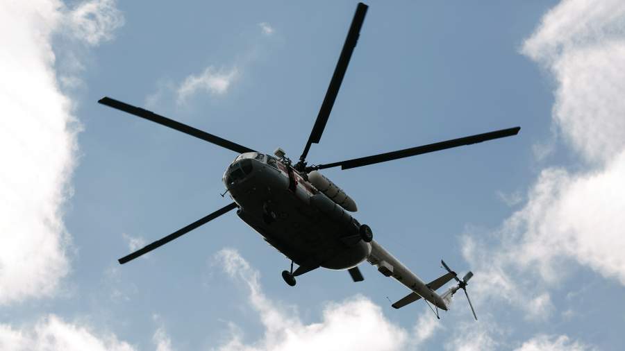 Пилот вертолета рассказал об эвакуации пострадавших на Колыме