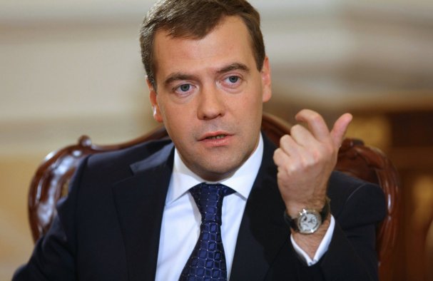 Медведев: никакие вызовы нас уже не пугают