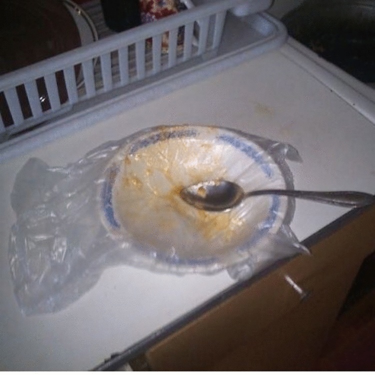 Ржачные кадры о том, что такое суровая жизнь холостяка Ржачные кадры о том, что такое суровая жизнь холостяка