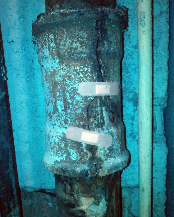 Фейлы сотрудников ЖКХ (17 фото)