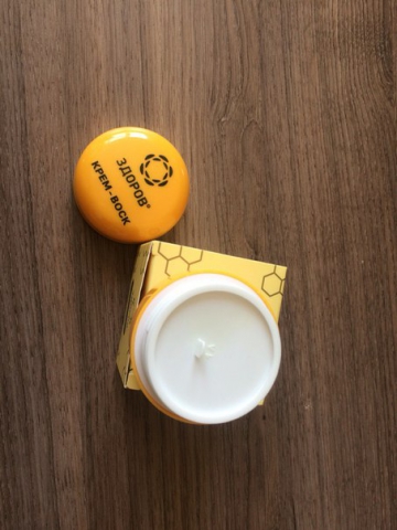 Фото крем-воска «ЗДОРОВ» от мастопатии