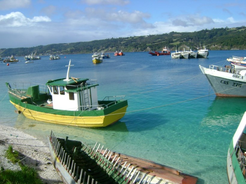 Остров Чилоэ и его деревянные церкви, пережившие не одно землетрясение Остров Чилоэ и его деревянные церкви, пережившие не одно землетрясение авиатур