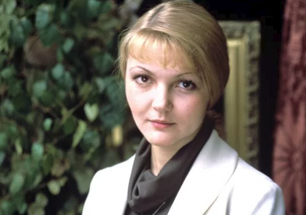 Развод с сыном крупного чиновника и 30 лет счастья с известным каскадером. Марина Дюжева