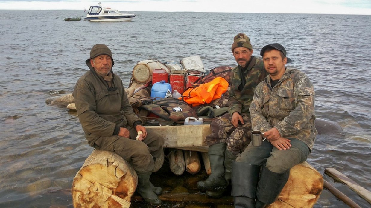 Точный прогноз онега. Рыболовство в Архангельской области. Рыбаки на белом море. Рыбалка на белом море. Три рыбака.
