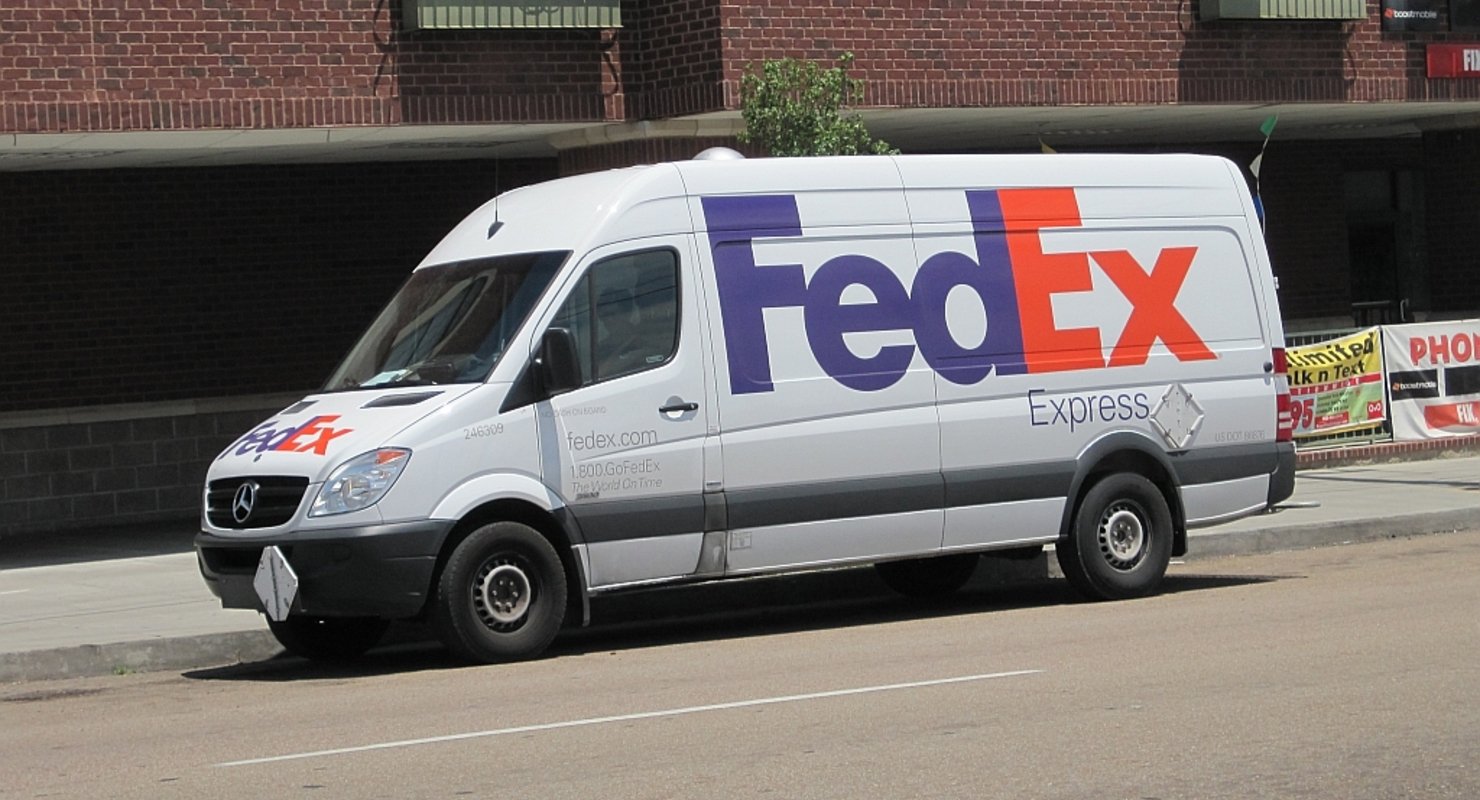 FedEx полностью перейдет на электрокары в 2040 году Автомобили