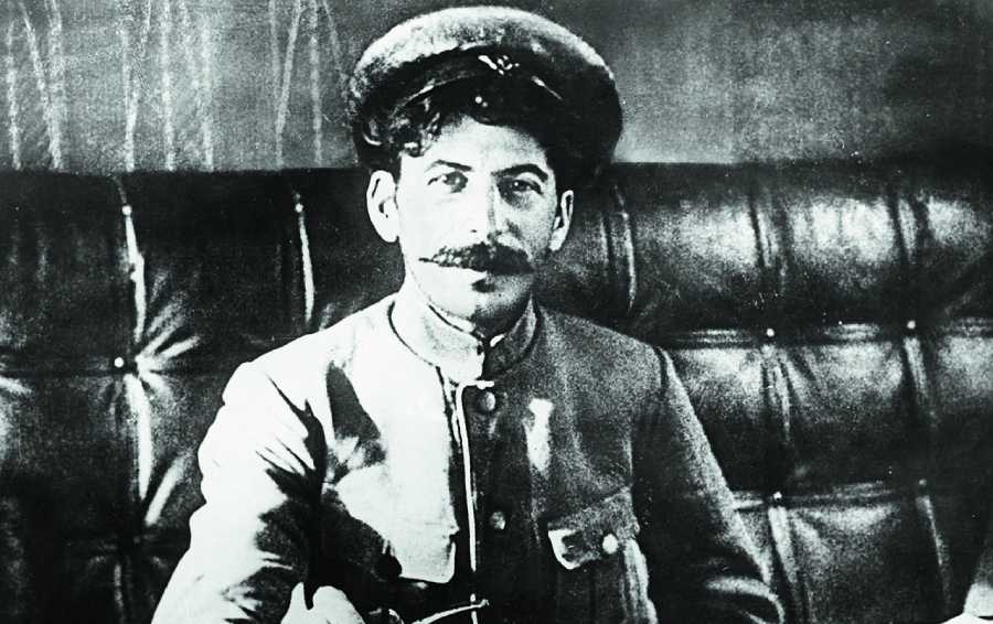 Гастрономические предпочтения великого вождя: что ел Иосиф Сталин?