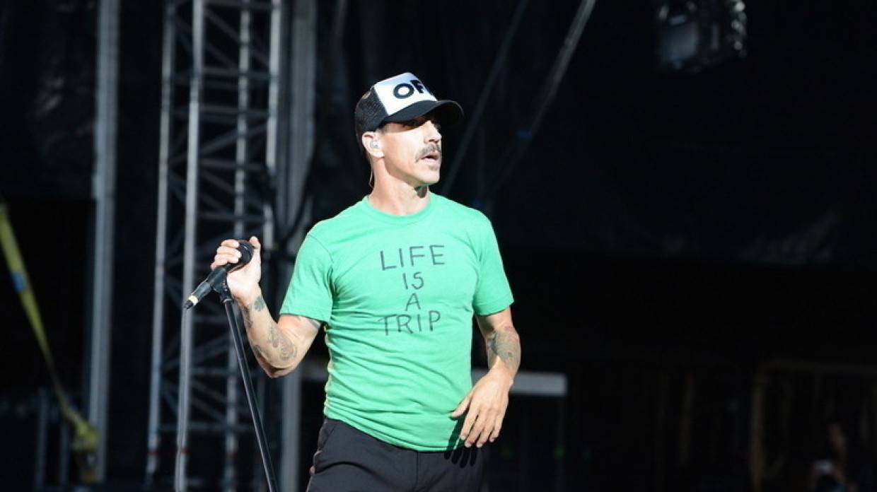 Группа Red Hot Chili Peppers анонсировала новый альбом спустя шесть лет затишья 