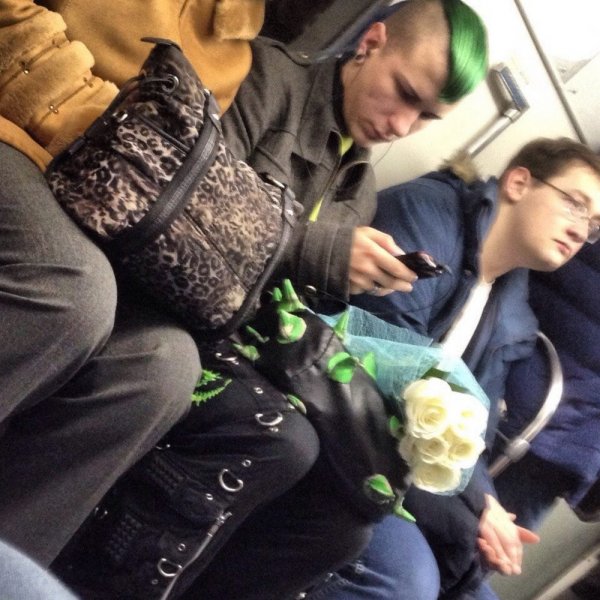 Модники и чудаки из метро Модники и чудаки из метро позитив,смешные картинки,юмор