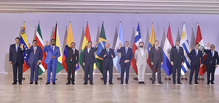 ВСЛЕД ЗА РОССИЕЙ И КИТАЕМ: НОВЫЙ СОЮЗ УДАРИЛ ПО США ИЗ АМЕРИКИ ВСЛЕД ЗА РОССИЕЙ И КИТАЕМ: НОВЫЙ СОЮЗ УДАРИЛ ПО США ИЗ АМЕРИКИ