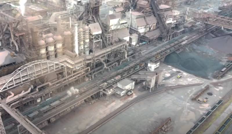 «Местами «Град», ожидаются другие осадки»: бойцы НМ ДНР о финальной стадии операции по ликвидации противника в промзоне «Азовстали»