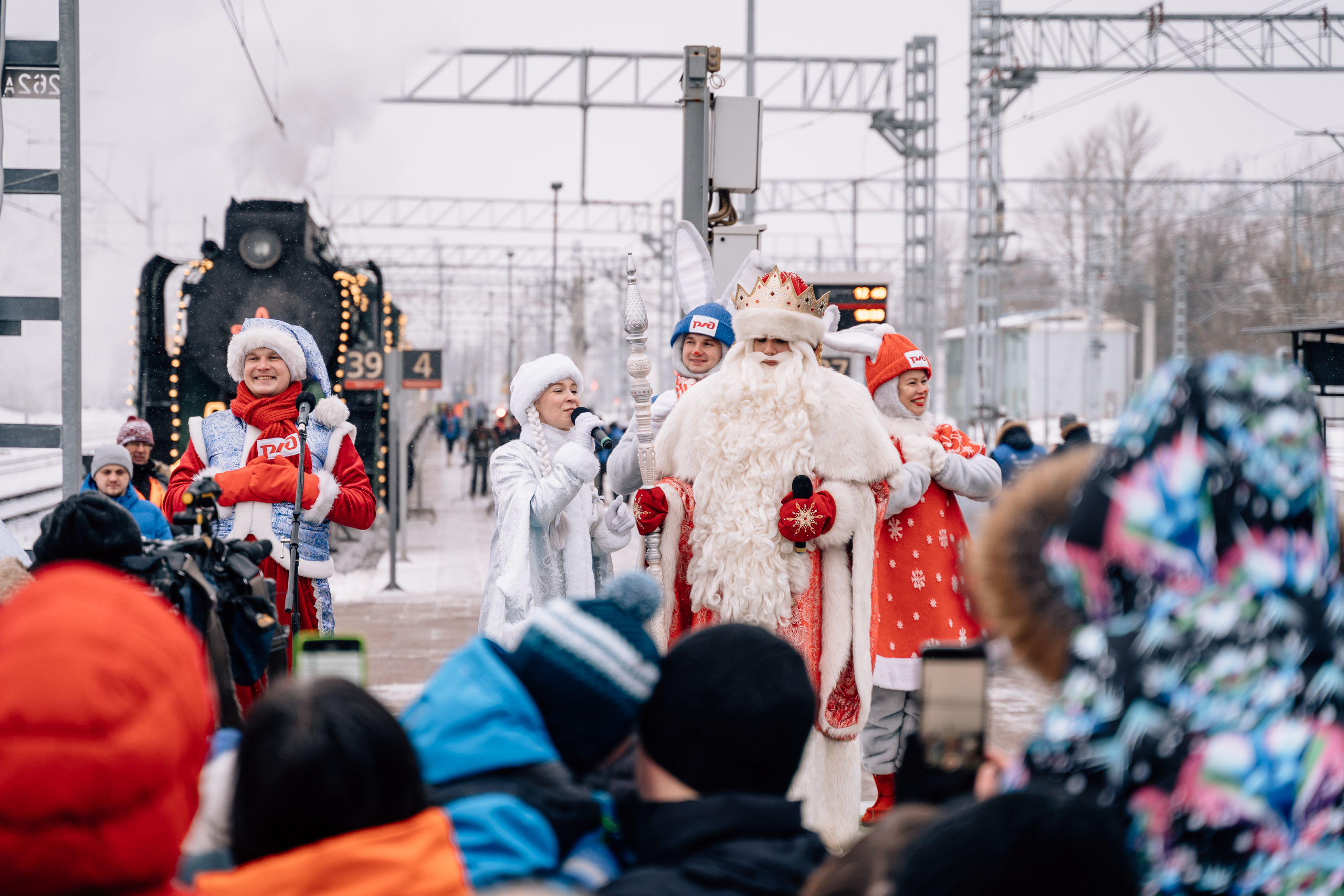 Новогоднее чудо: В Тверь приехал поезд Деда Мороза
