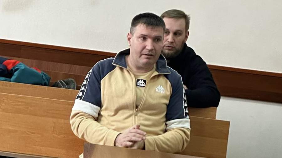 Москвича осудили на два года за попытки склонить школьницу к самоубийству