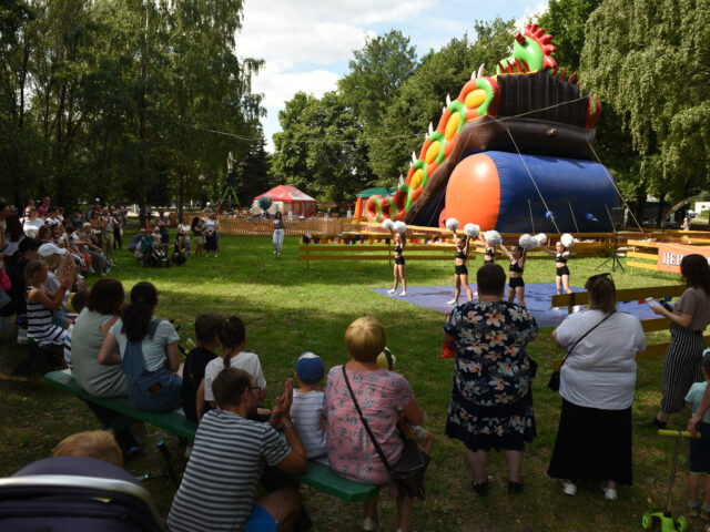 В тверском парке Победы прошли праздничные мероприятия в честь Дня физкультурника