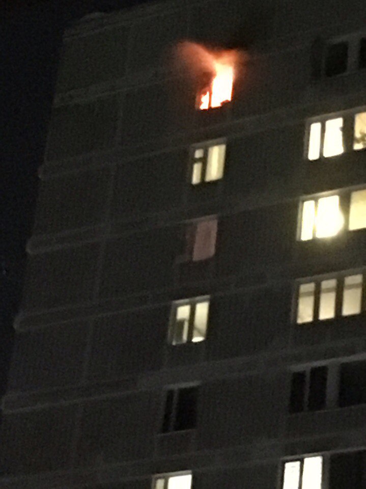Московские пожарные спасли троих детей из огня и погибли Московские пожарные спасли троих детей из огня и погибли