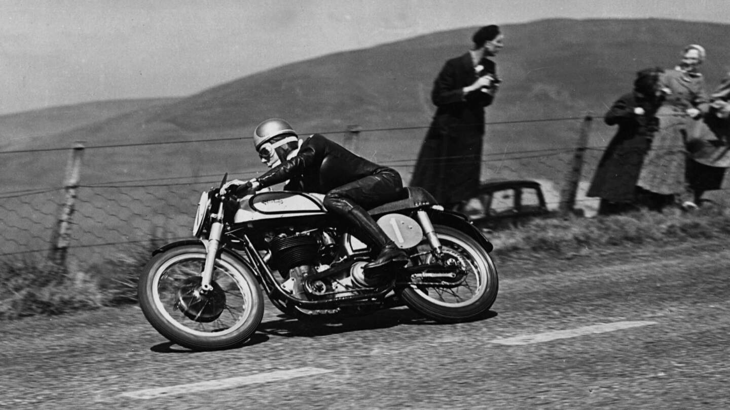 Дорога без тормозов: как остров Мэн и Германия сохранили право на скорость ограничений, ограничения, скорости, острова, принцип, Германии, безопасность, часть, действуют, обеспечивается, дисциплиной, около, участках, национального, 1930х, отсутствие, началась, ключевой, автобанов, немецких