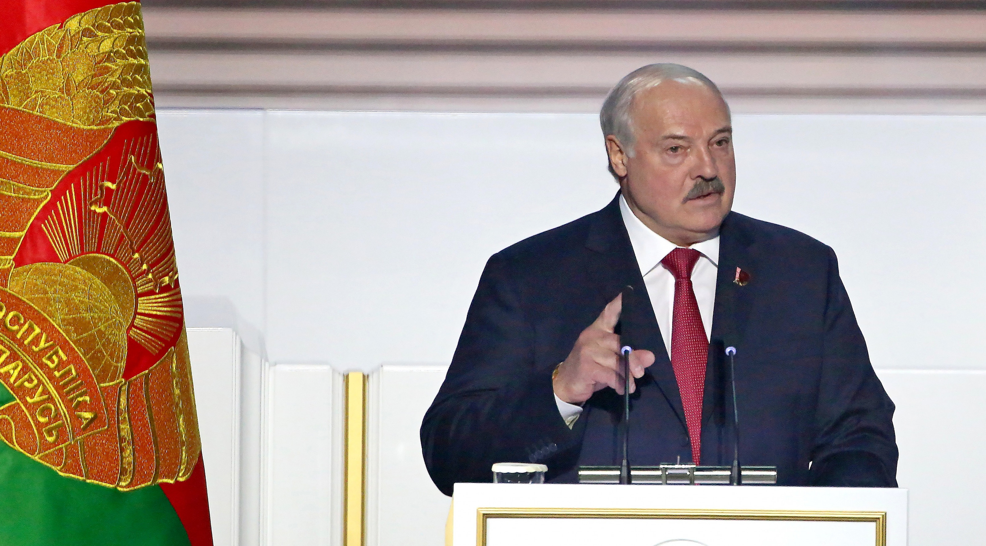 В Белоруссии сменился глава Генштаба: Лукашенко объяснил причину