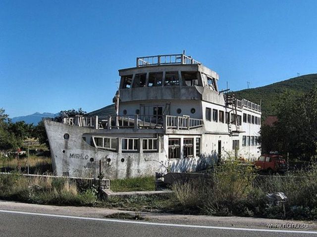 Самые необычные и удивительныe дома мира (53 фото)