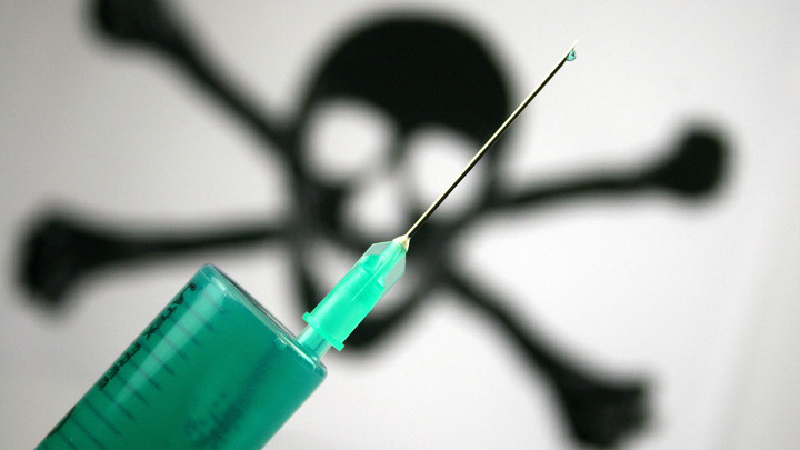 "ЭТО УПЫРИ. ВАМПИРЫ": СМЕРТЕЛЬНЫЕ ПИСЬМА ПОЛЕТЕЛИ АДРЕСАТАМ