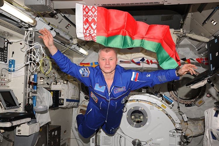 Олег Новицкий, 45 лет, провел в космосе 143 дня, 16 часов и 14 минут Instagram, земля, космонавты