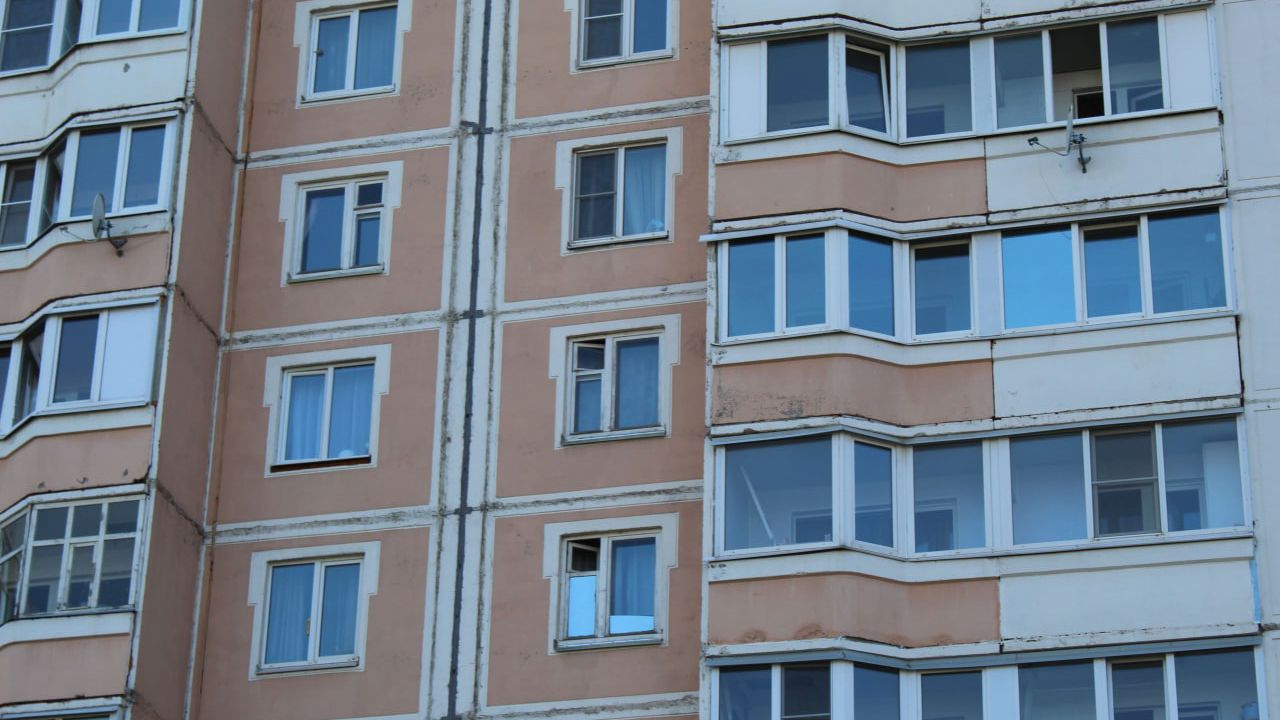 Экономист Савостицкий: российский рынок недвижимости может ждать снижение цен