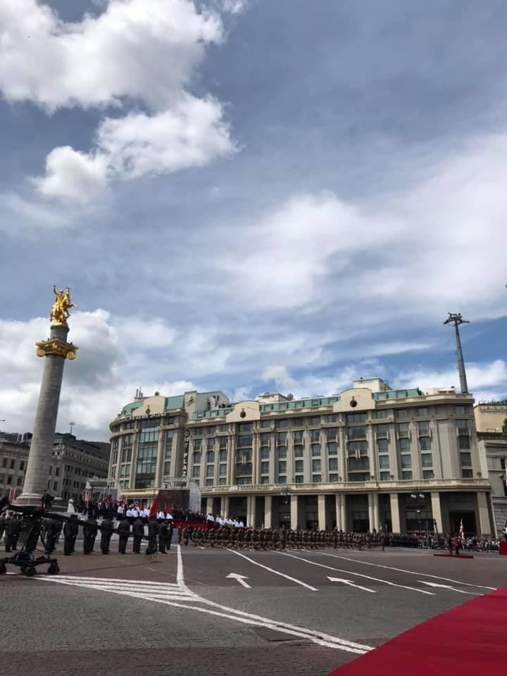 От райской жизни до нищеты: Грузия отмечает «День независимости» геополитика